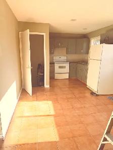 Spacious 3 Bedroom Upper Floor for Rent in NE Calgary - Photo 7