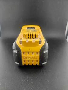 Dewalt 9AH Flexvolt 60V/20v Battery - Photo 3