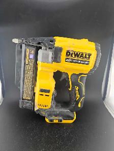Dewalt  DCN623 20V 23GA Pin Nailer Tool Only