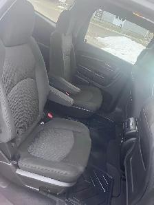 2011 Chevrolet Traverse - Photo 8