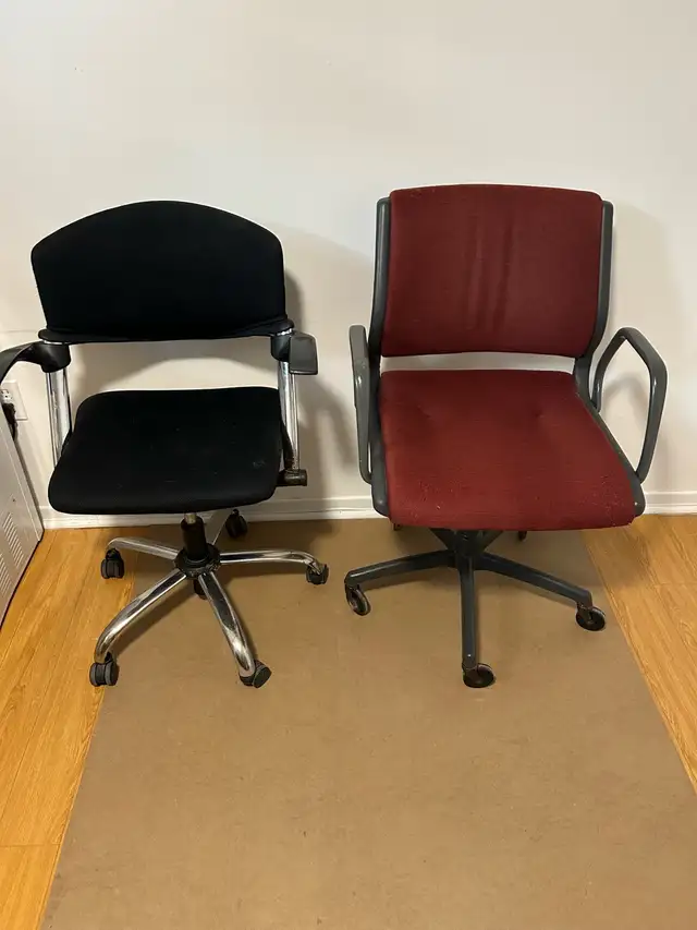COMPUTER CHAIRS