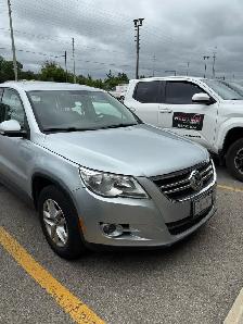 2010 Volkswagen Tiguan - Photo 2