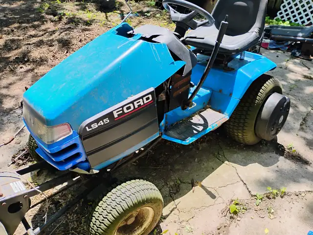 Ford LS45 lawn tractor/snow blower restoration project