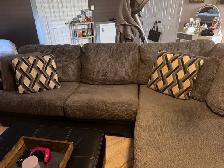 Ashley Furniture Sectional Couch ottoman - Photo 2