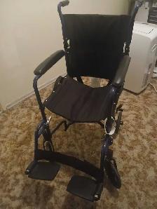 Transport wheelchair - Photo 4
