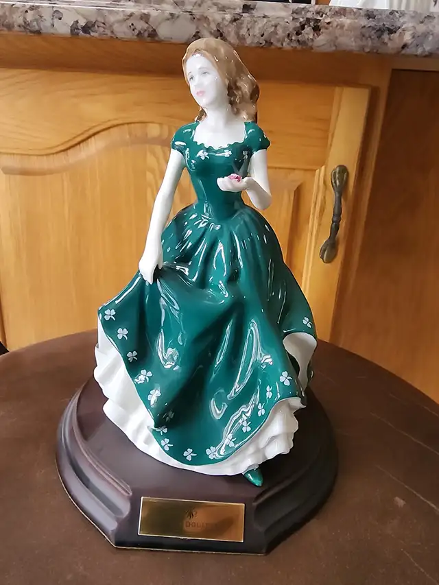 Royal Doulton Figurines for sale