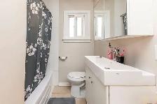 Bright & Spacious 3-Bbrm Main Floor appt. – 10 Mins. to uOttawa - Photo 9