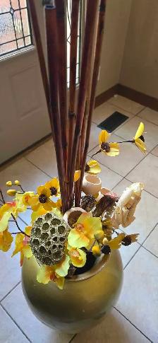 Decorative vase for sale - Photo 2