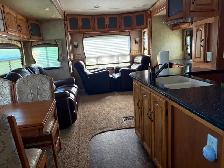 2012 Brookstone by Coachmen Diamond Editi5th Wheel  Model 365 RL - Photo 8