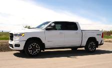 2025 Dodge Ram Laramie 4x4 - Photo 3