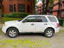 2010 Ford Escape XLT AWD, 3L - Photo 3