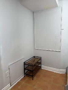 Legal Basement for Rent - Brampton - Photo 8
