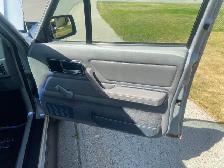 1988 Jeep Comanche - Photo 9