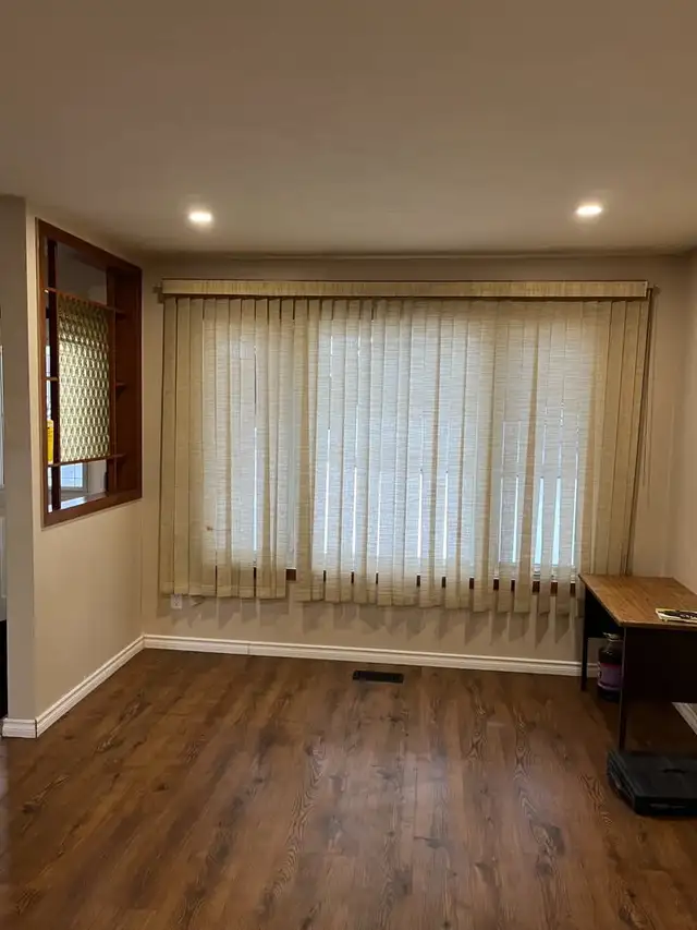 A room to rent near UW and WLU on bus stop