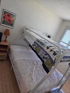 Professional House & Airbnb Cleaning - Photo 7