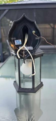 Outdoor Wall Light - Photo 4