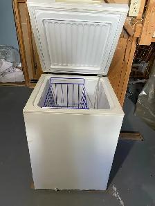 apartment size freezer