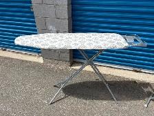 Two Ironing Boards - Photo 2