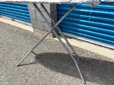 Two Ironing Boards - Photo 4