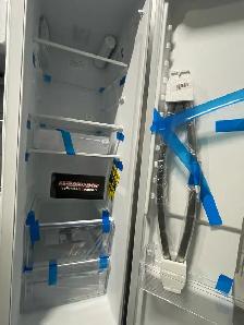 NEW 36" Frigidaire External Water&Ice Side By Side Fridge 25 CF - Photo 4