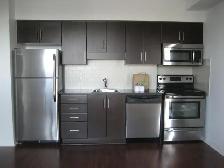 404/SHEPPARD 1 BEDROOM, PARKING, LOCKER, HYDRO INCLUDED. $2200 - Photo 3