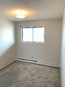 2 bedroom Condo for lease - Photo 5