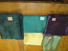 TISSUS/MATERIEL LEGER MOTIF TRES BEAU