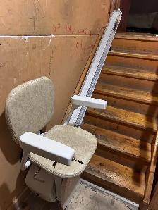 Stairlifts for sale - Photo 3