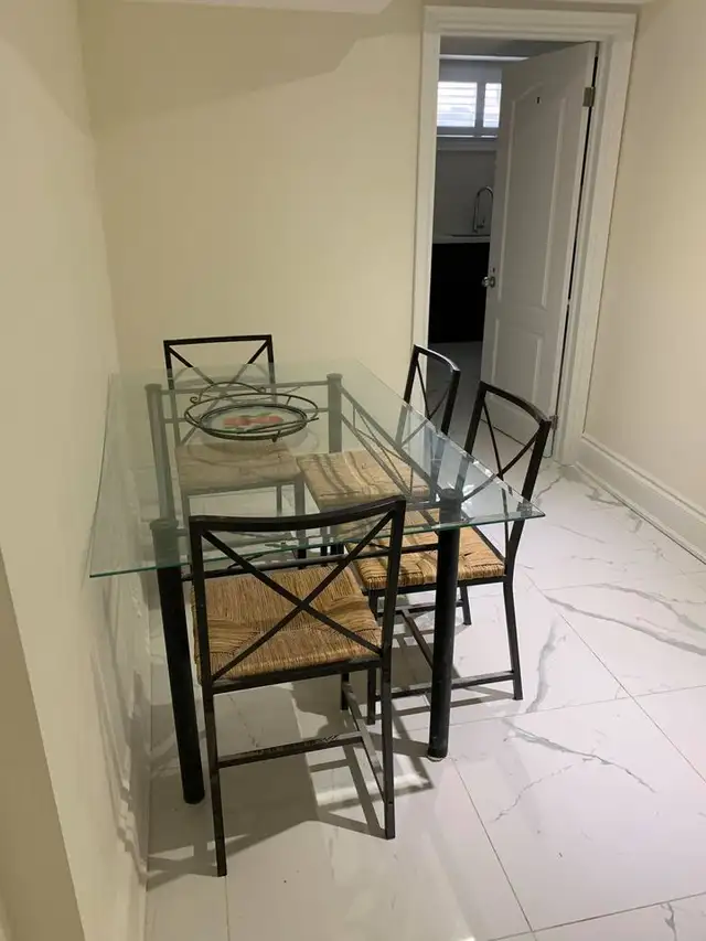 Room for Rent at Basement