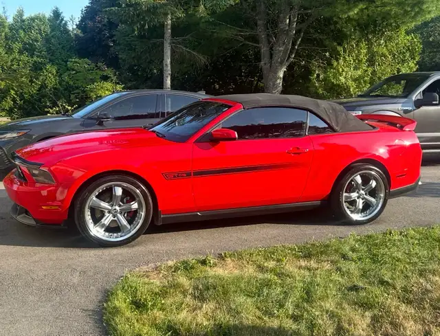 2012 Mustang GT/CS Convertible