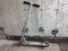 Trottinette pour enfants dès 5- 6  ans