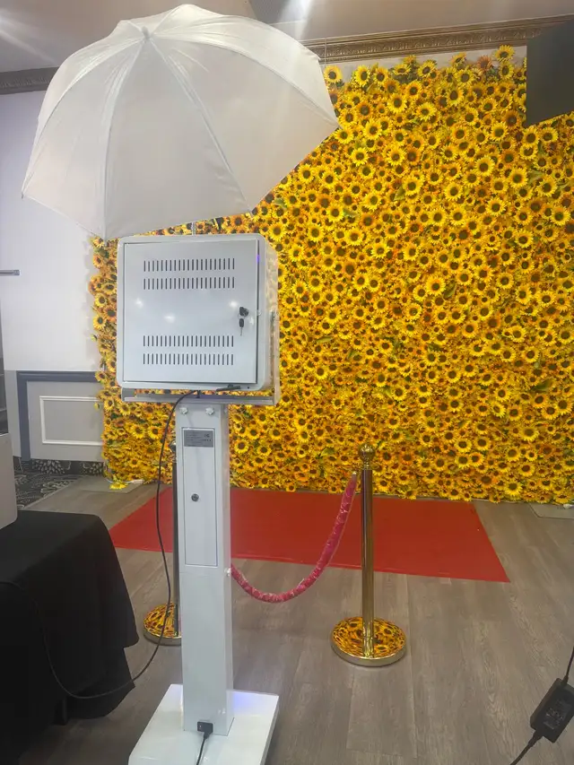 Premium DSLR PHOTOBOOTH