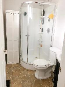 Two-bedroom upper-level home for rent in desirable Old Glenmore - Photo 9
