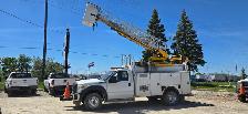 2013 Ford Super Duty F-450 DRW Utility Bucket Truck - Cherry Pic