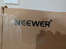 NEEWER 47.2 Inches/120Cm motorized camera slider - Photo 2