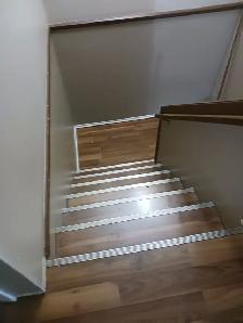 Renovated 3 bedroom duplex for rent in Pineridge, NE Calgary - Photo 8