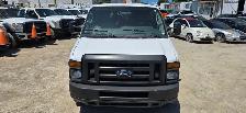 2009 Ford Econoline Cargo Van E-250 - ONLY 88000km's! - Photo 2