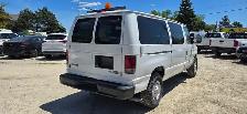 2009 Ford Econoline Cargo Van E-250 - ONLY 88000km's! - Photo 4