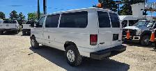 2009 Ford Econoline Cargo Van E-250 - ONLY 88000km's! - Photo 5