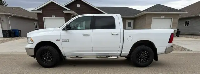 2015 Ram 1500 SLT PKG- 4X4 2 INCH LIFT KIT
