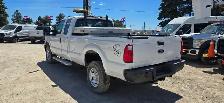 2015 Ford Super Duty F-250 SRW - 4x4 - 4 Doors - Tow Package! - Photo 4