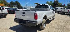 2015 Ford Super Duty F-250 SRW - 4x4 - 4 Doors - Tow Package! - Photo 5