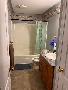 Room For Rent - Photo 3