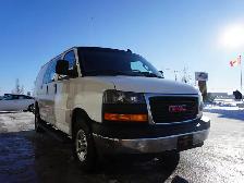 2023 GMC Savana Cargo Van SAVANA 2500 CARGO VAN, VERY LOW KMS ST - Photo 8