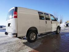 2023 GMC Savana Cargo Van SAVANA 2500 CARGO VAN, VERY LOW KMS ST - Photo 10
