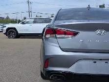 2019 Hyundai Sonata Essential - Photo 12