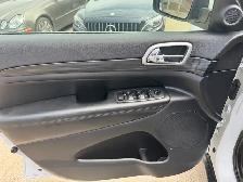 2019 Jeep Grand Cherokee Laredo E - Photo 14