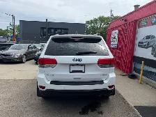 2019 Jeep Grand Cherokee Laredo E - Photo 18
