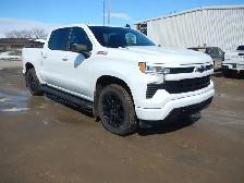 2024 Chevrolet Silverado 1500 Crew RST 3.0L Diesel - Photo 8