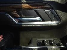 2024 Chevrolet Silverado 1500 Crew RST 3.0L Diesel - Photo 25